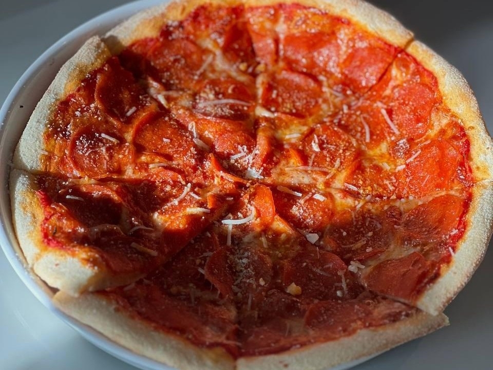 Пицца «Пепперони» - Zanoza Open Bar - готовим еду для современного жителя города