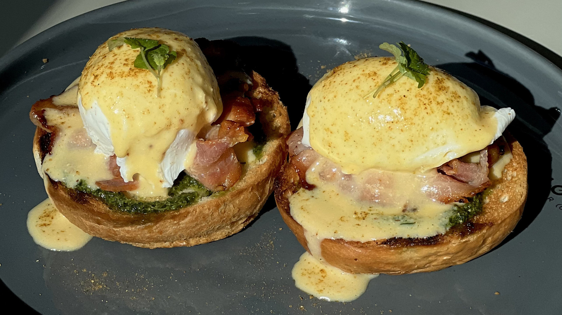 Яйцо пашот с беконом - Zanoza Open Bar - готовим еду для современного жителя города