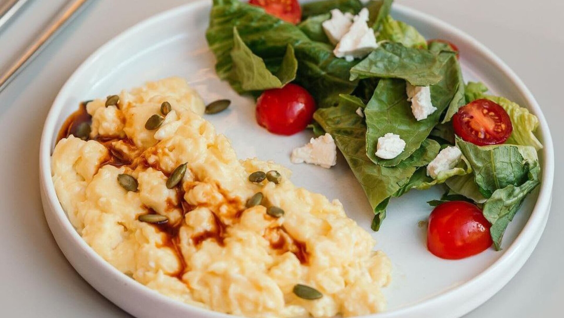 Скрамбл - Zanoza Open Bar - готовим еду для современного жителя города