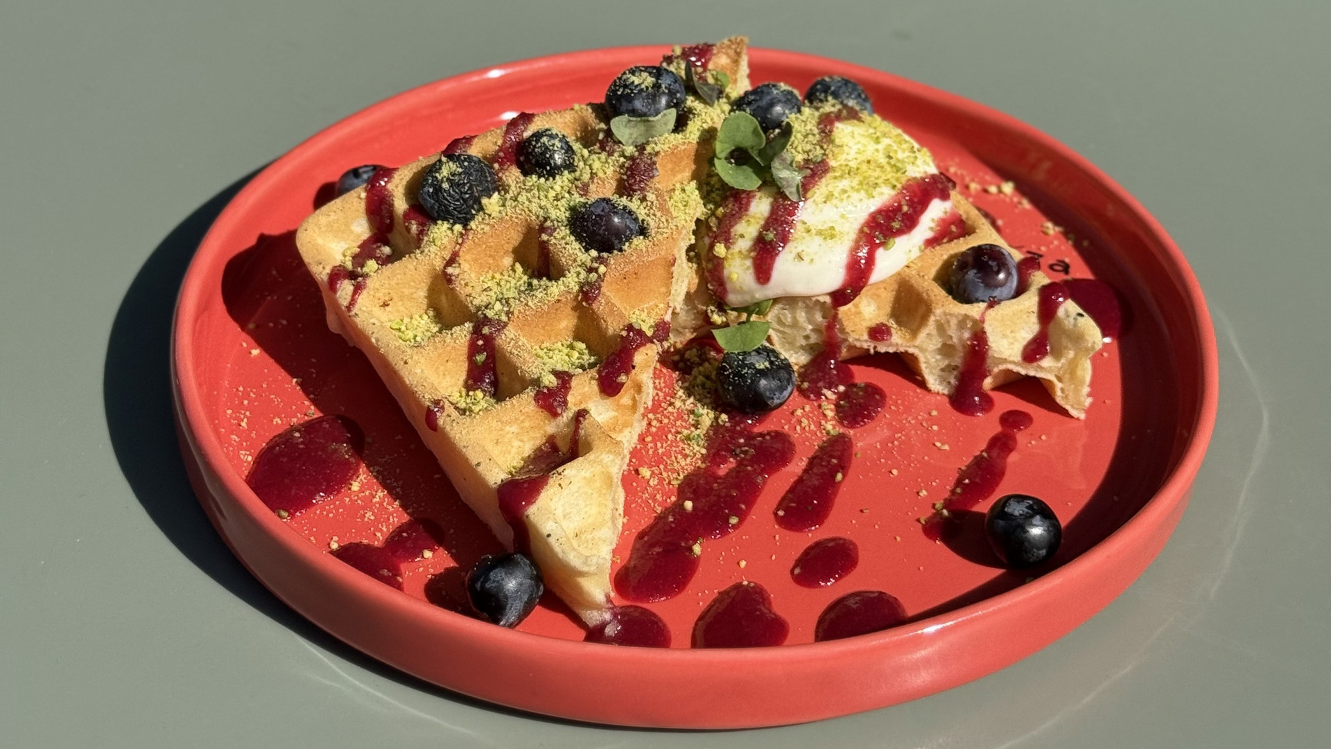 Сладкая вафля - Zanoza Open Bar - готовим еду для современного жителя города